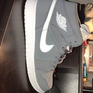 Jordan 1 cool grey